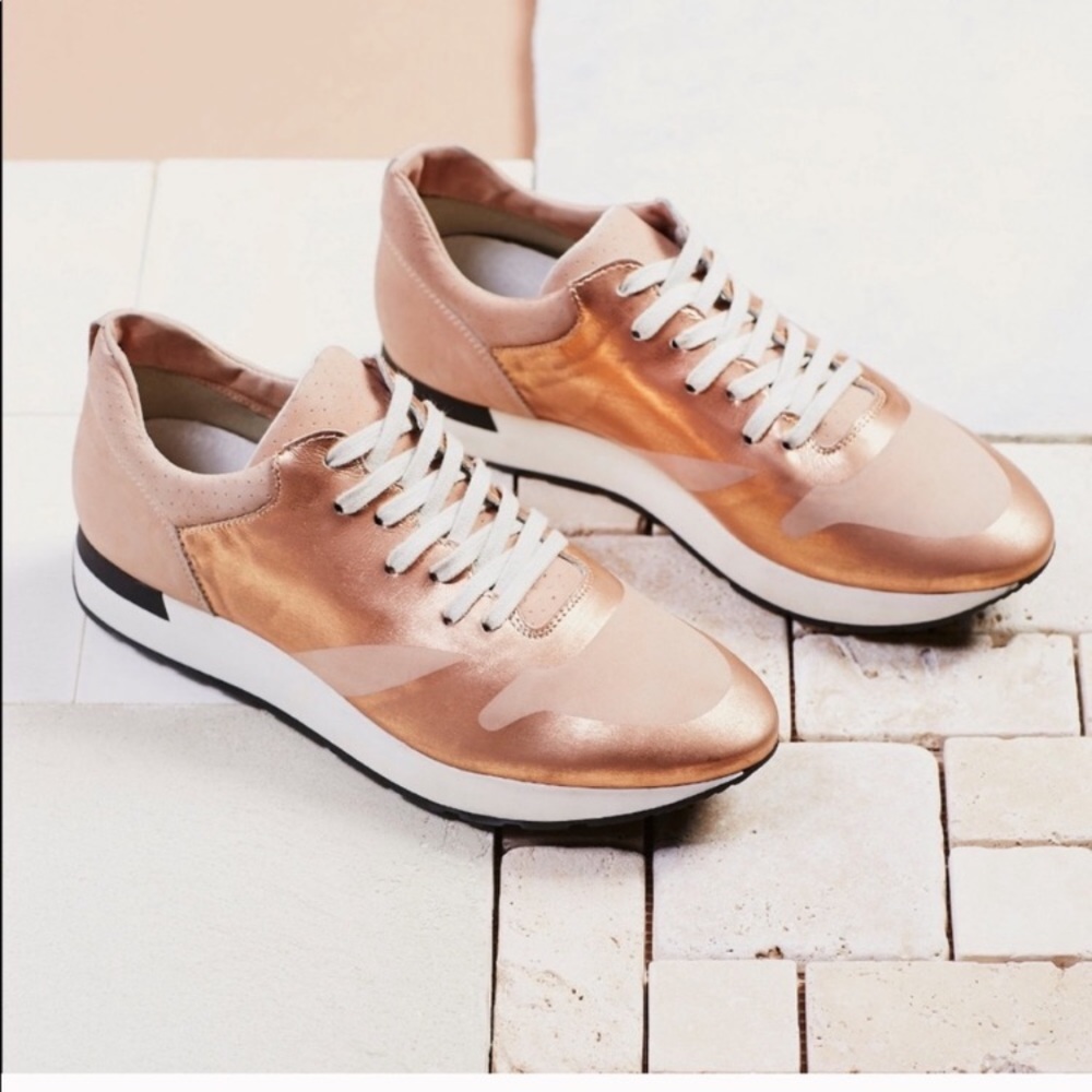 NIB Free People sneakers in rose gold 8